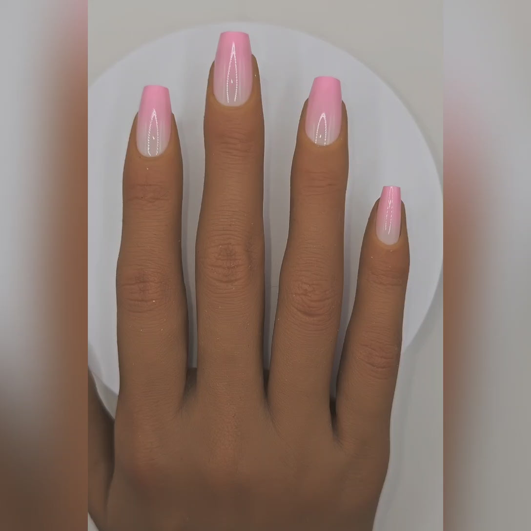 Application video showing Mompreneur pink ombré press-on nails – Everyday Elegance styling – Rodeo & Wilshire Beauty