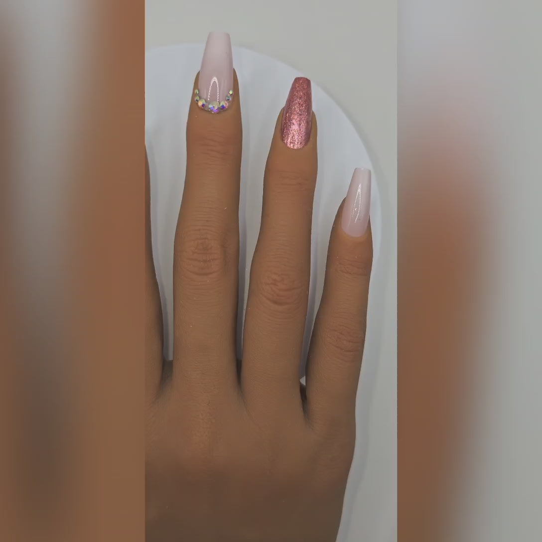 Application video showing Brunch Babes pink French tip & sparkle press-on nails – soft girl brunch styling – Rodeo & Wilshire Beauty